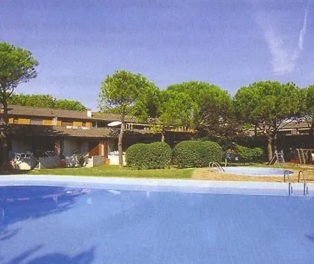 Апартаменты Villaggio Quadrifoglio